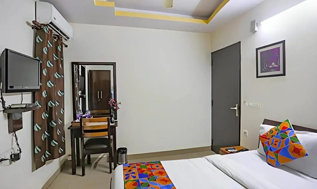 THE EDEN HOTEL Near Okhla