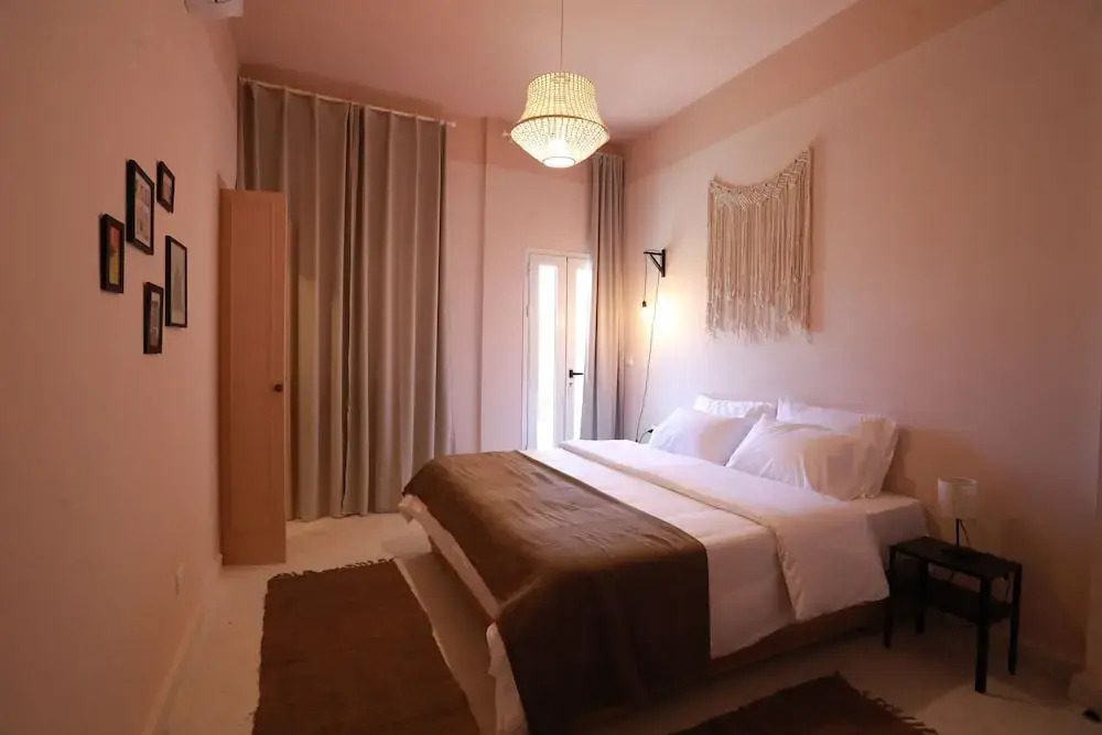 Beit Mirna Guesthouse & Chalet - Ehden