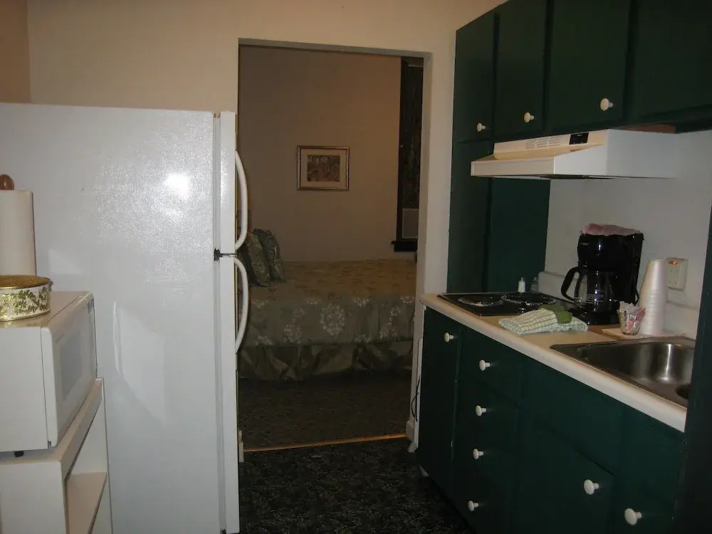 Deadwood Dicks Suites