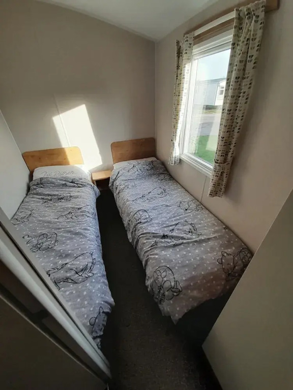 Beautiful 3 Bed Caravan in Walton on the Naze