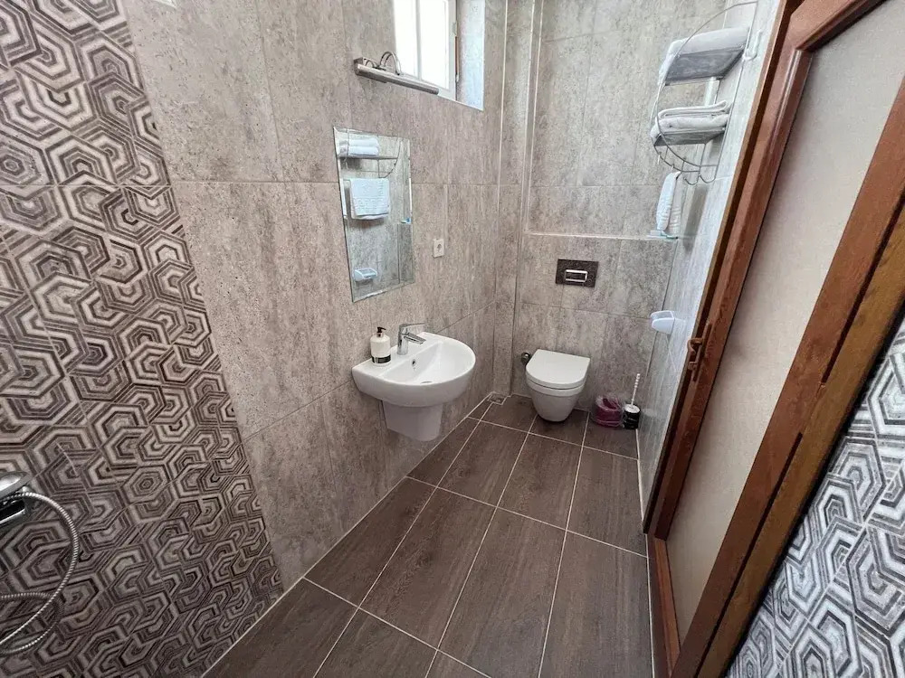 Demiröz Konak Otel