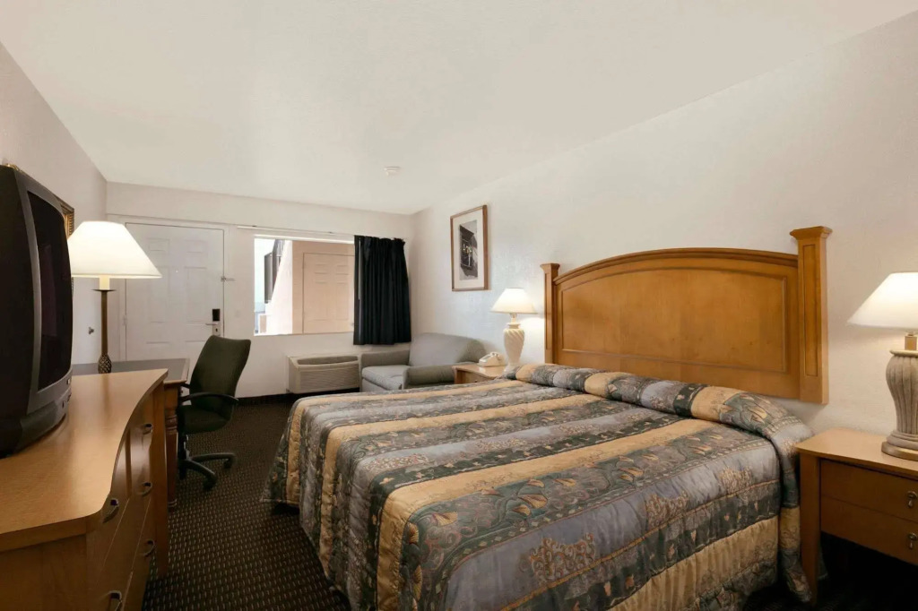 Rodeway Inn