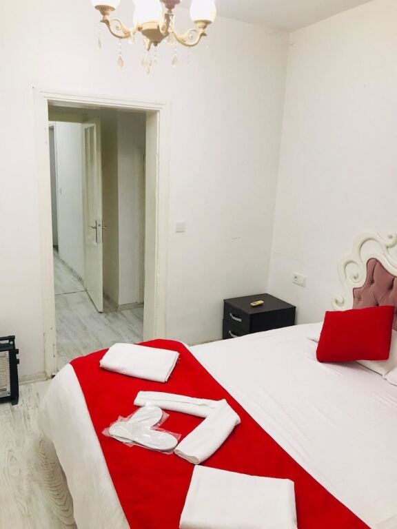 Deniz Suit