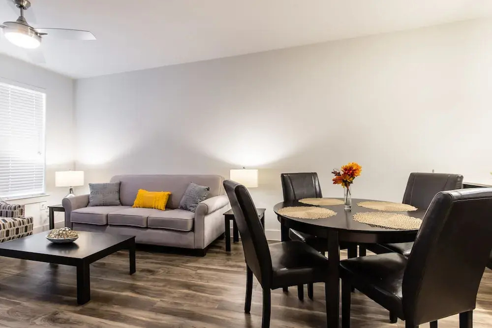 Urbanlights at Legacy West