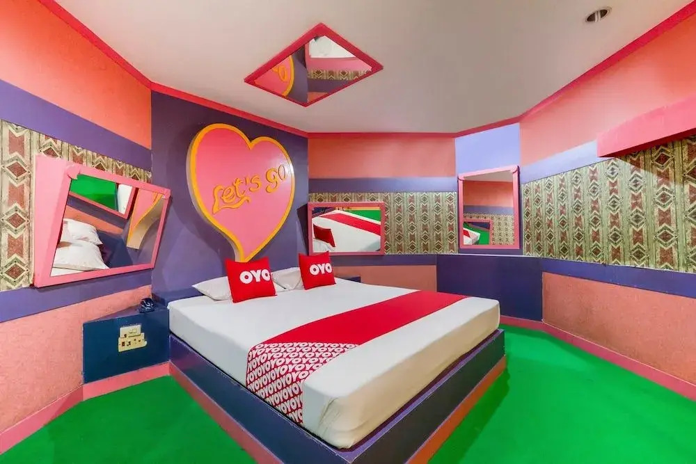 OYO 764 Let’s Go Hotel