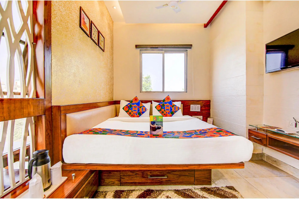 FabHotel Khushi Regent