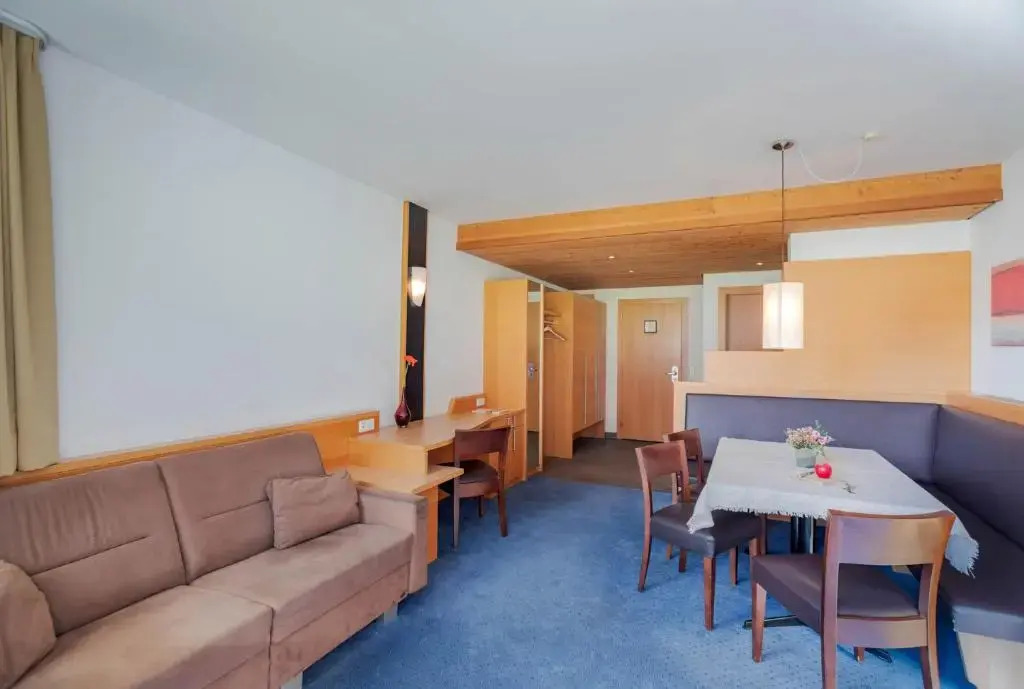 Gradiva Apartments
