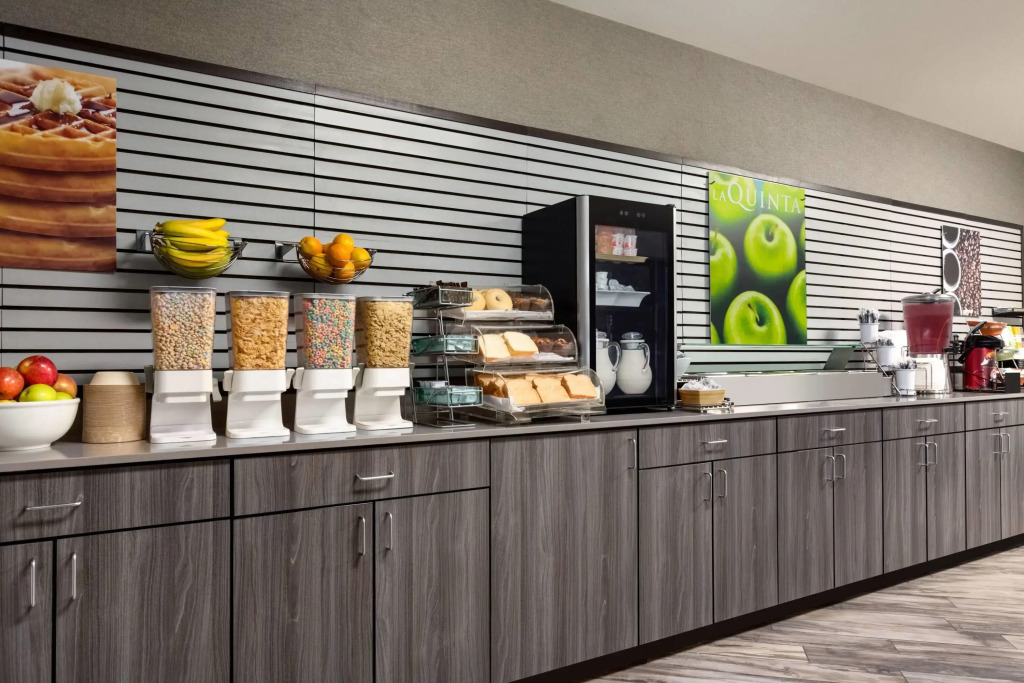 La Quinta by Wyndham Fairbanks Airport