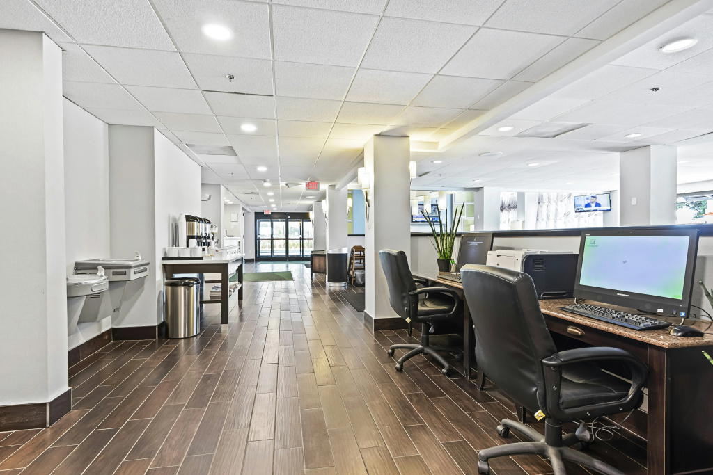 Holiday Inn - St. Petersburg West by IHG
