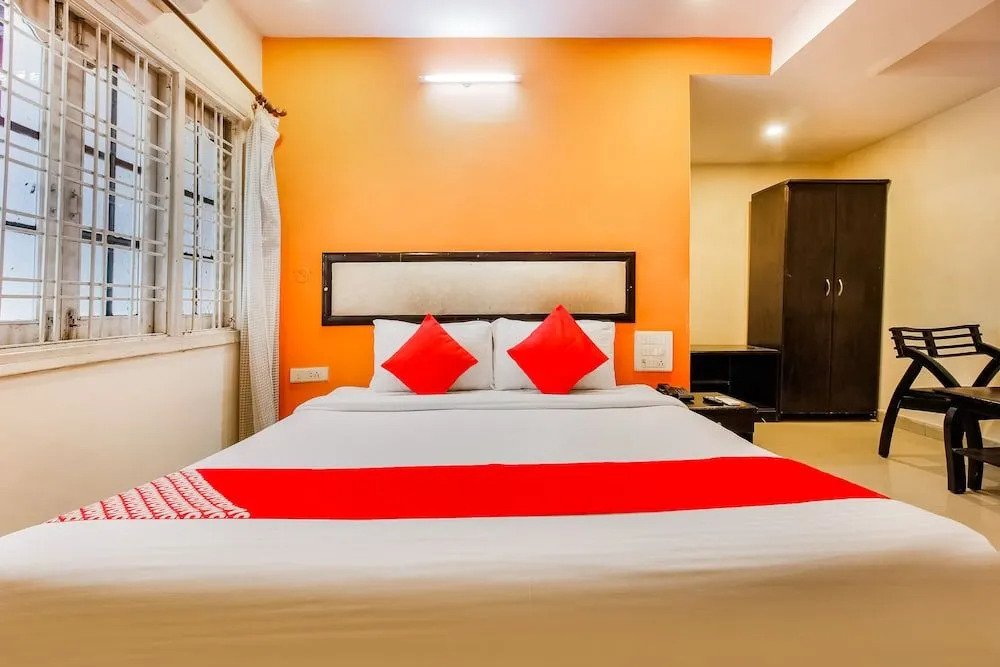 Hotel SG Comforts