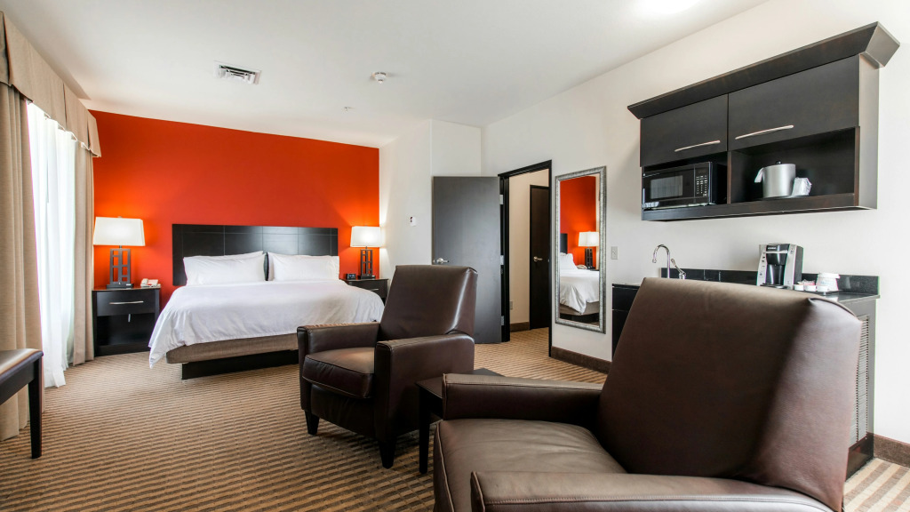 Holiday Inn Express & Suites Oklahoma City NW - Quail Springs by IHG
