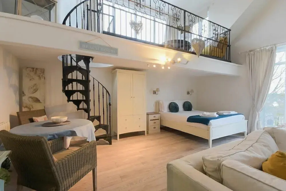 The Snug