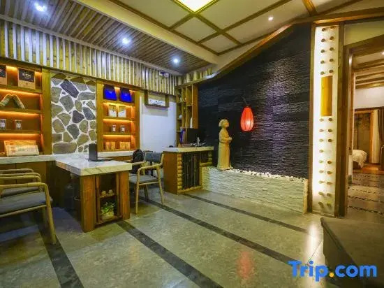 Yinlu Boutique Hostel