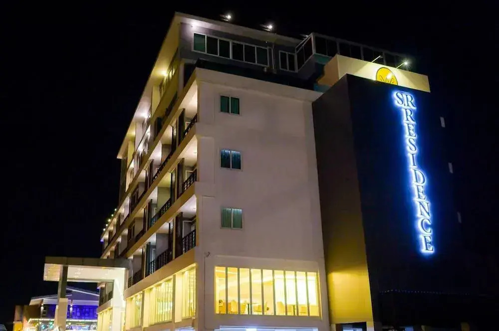 SR Residence Hotel