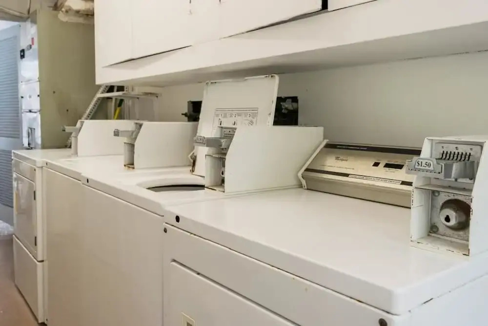AM Beach Place Unit 3