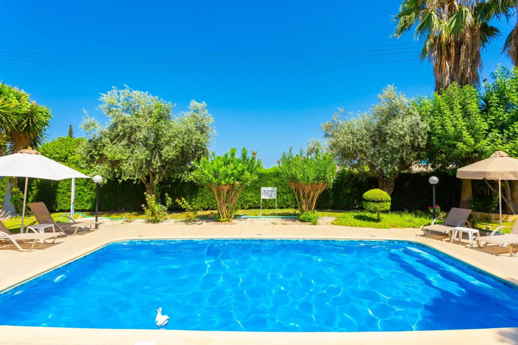 Villa Halima Stefanos