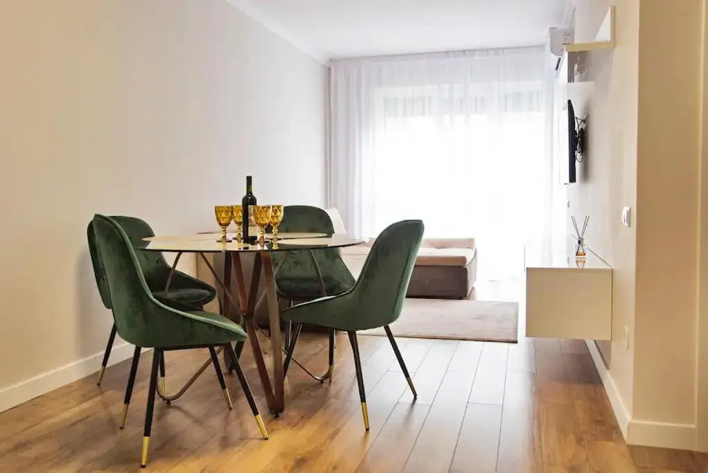4 Dream Apartmanet 4+parcare gratuita