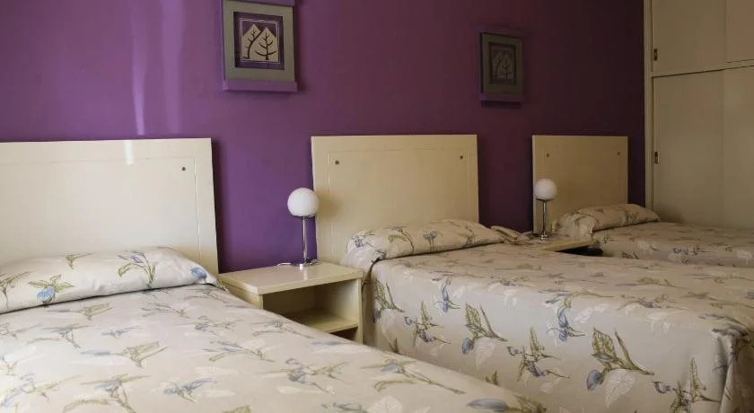 HOTEL LOS TILOS RECONQUISTA