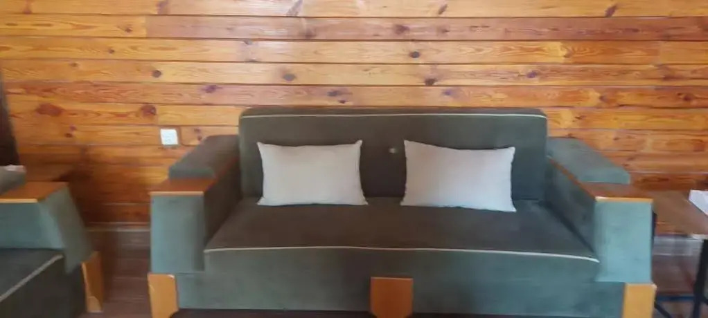 Tola Holiday House Al Rimal