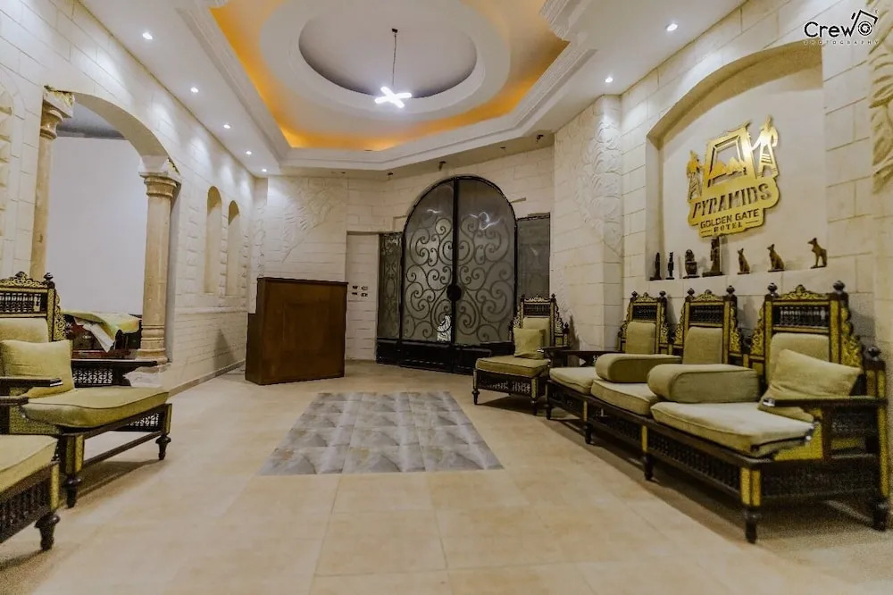 Sand pyramids hotel