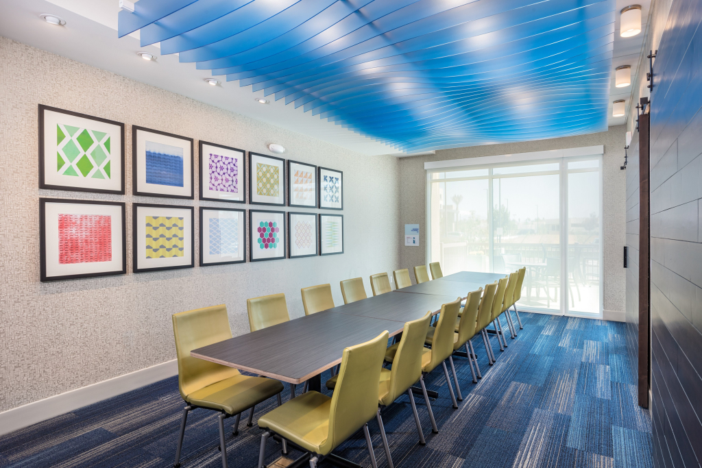 Holiday Inn Express & Suites - Moreno Valley - Riverside by IHG