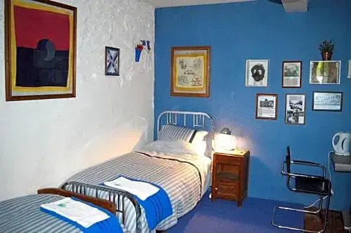 Le Pont de la Pierre Vintage B&B