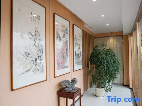 Shell Hotel (Huaibei Normal University Binhu Campus Branch)