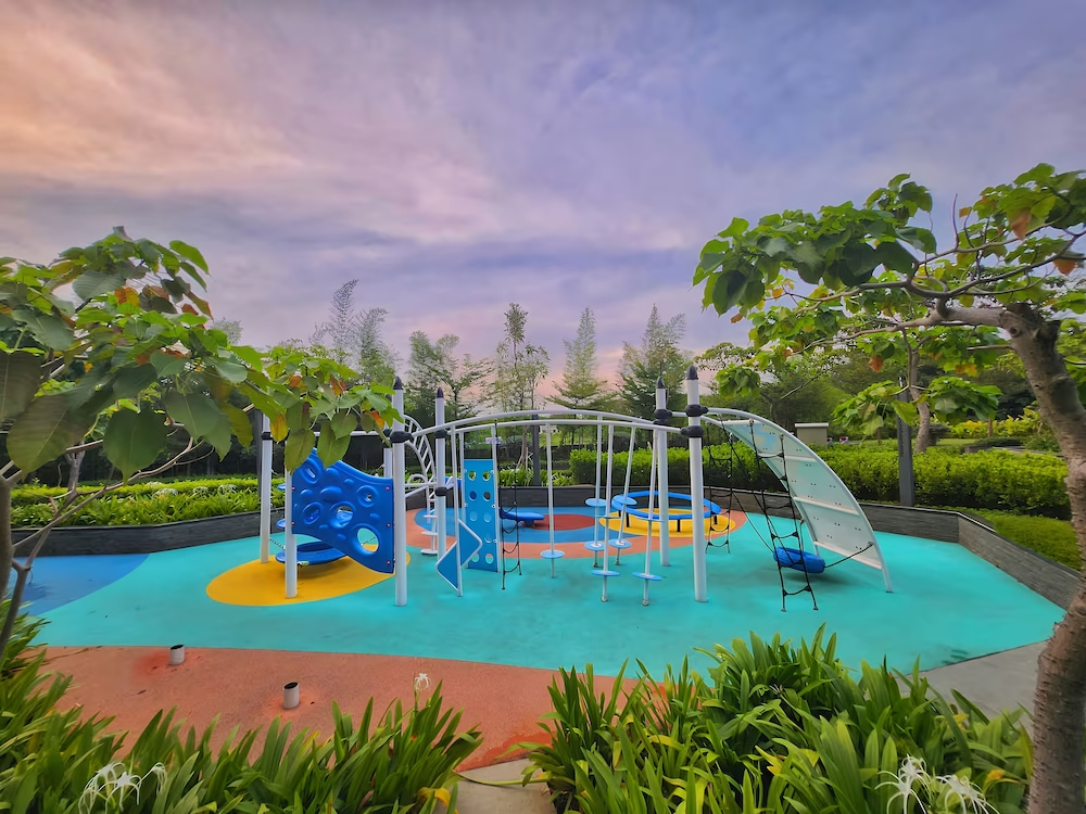 SeaWind By SanLiving - 1BR - Gold Coast PIK