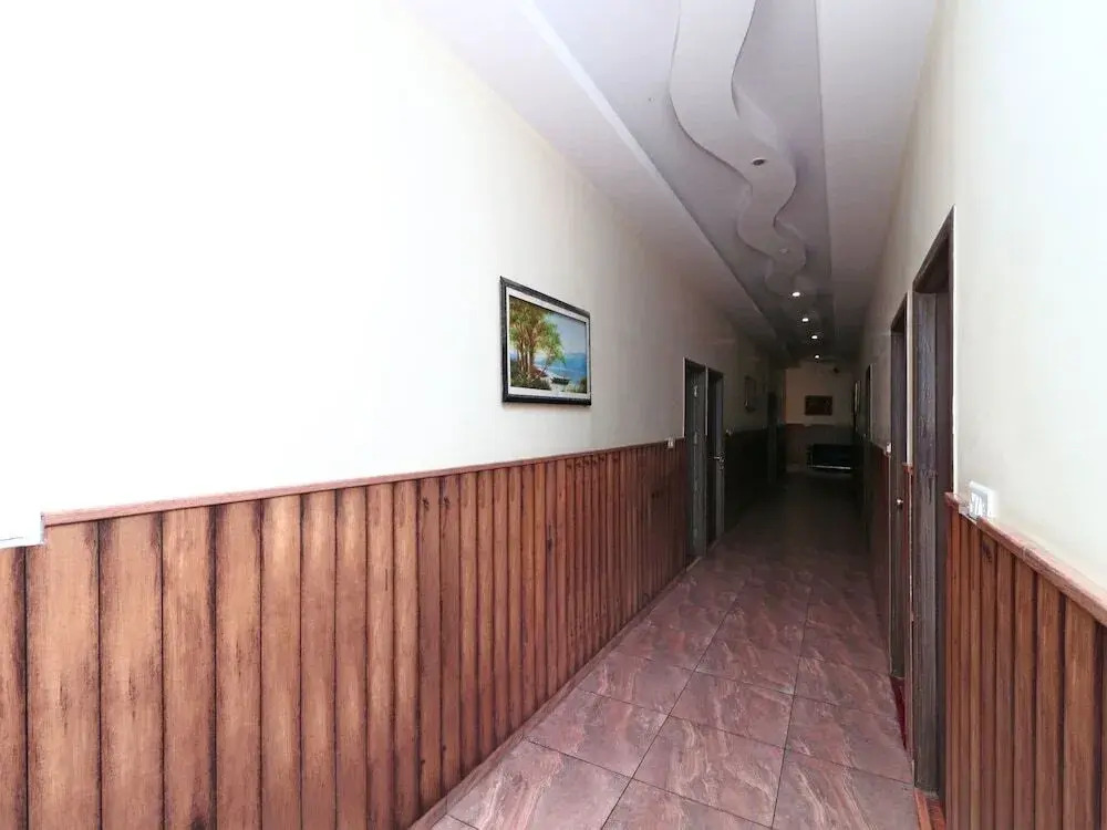 Hotel Shanti Palace