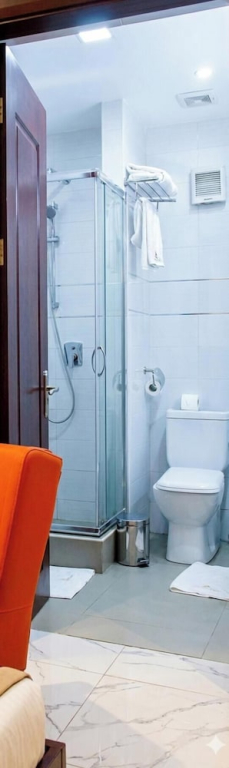 Pinnacle Castle Hotel Asaba