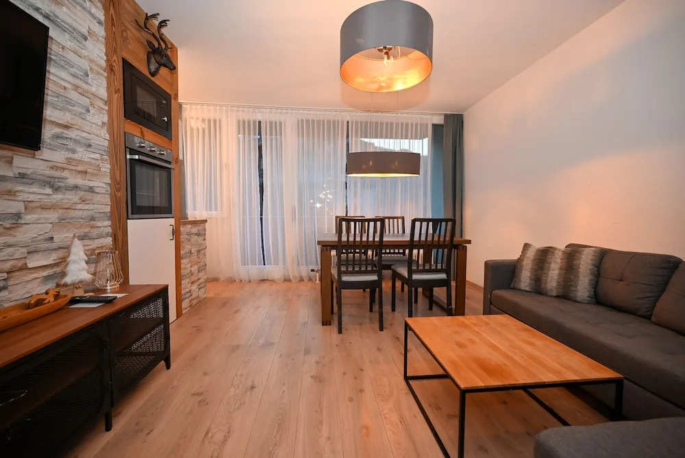 Domizil Alpine Retreat 15 With Balcony