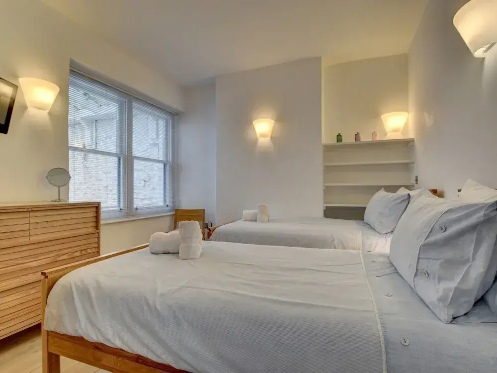 Magnificent Apartment near Appledore