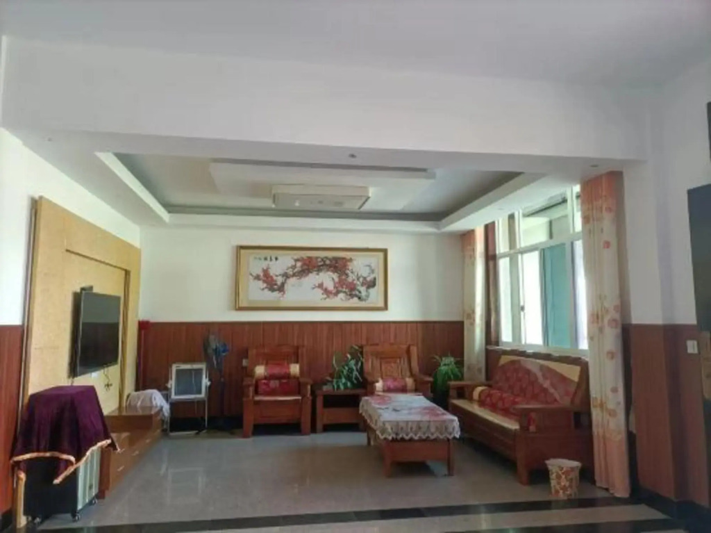 Xiaoqiao Liushui Farmhouse
