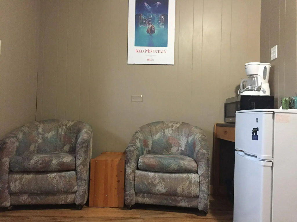 Rossland Motel