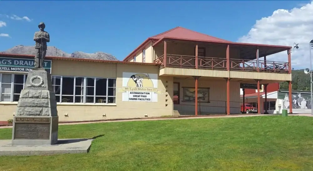 Mt Lyell Motor Inn - By Orangepete