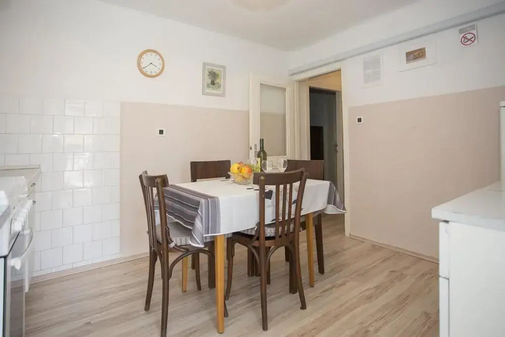 Apartments Crevatin