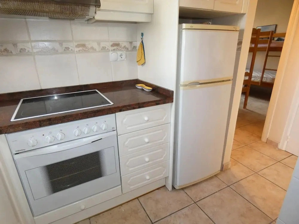 Ch103 in Oliva With 3 Bedrooms and 2 Bathrooms