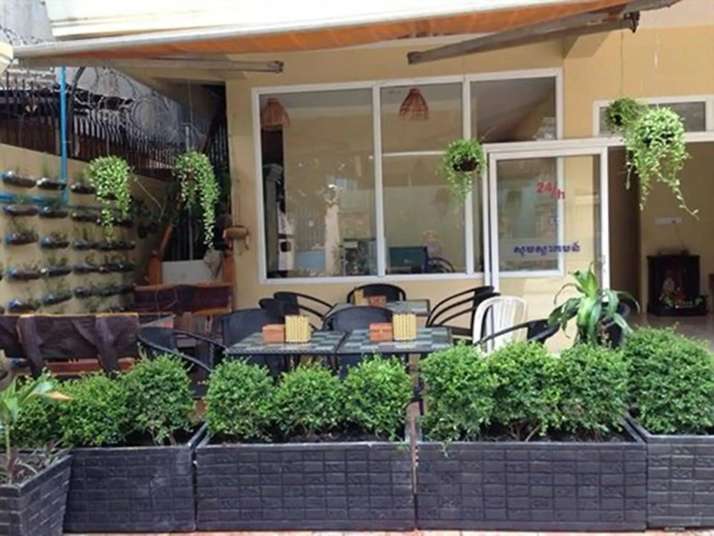 Homeland Guesthouse