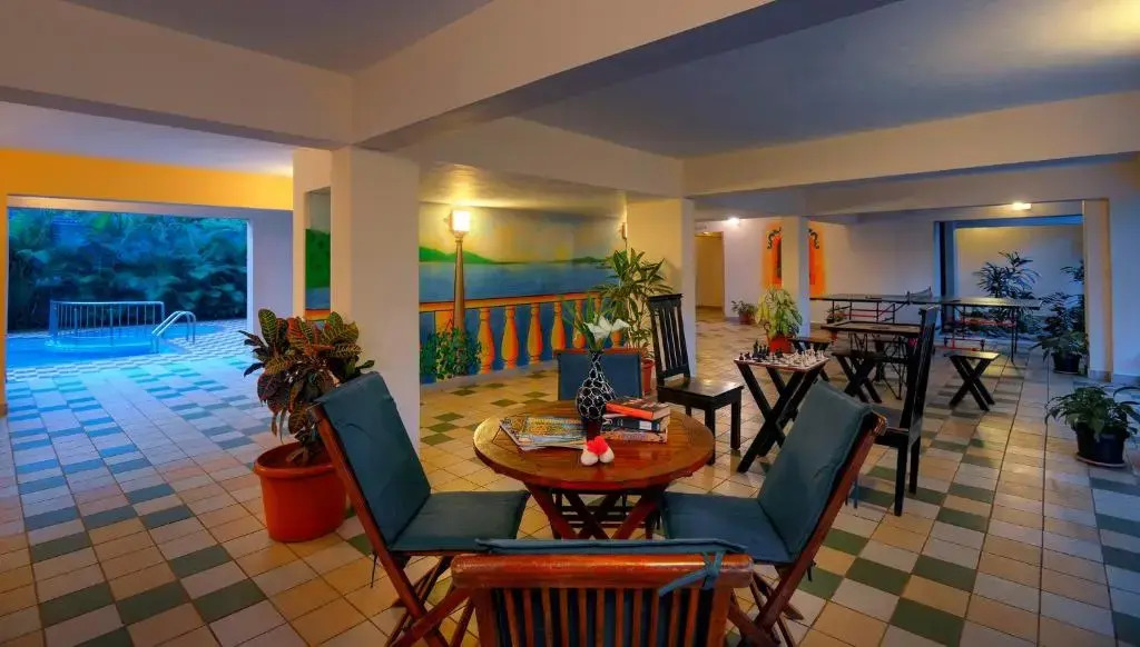 TreeHouse Blue, Hotel & Serviced Apartments