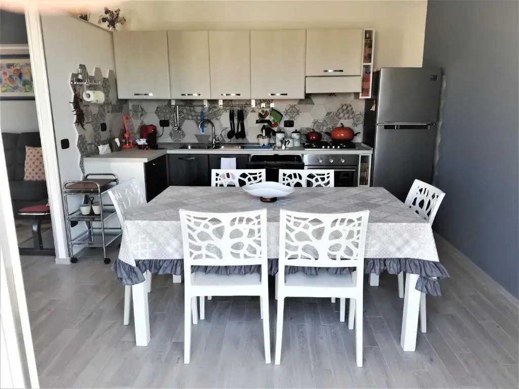 Billy Apartment