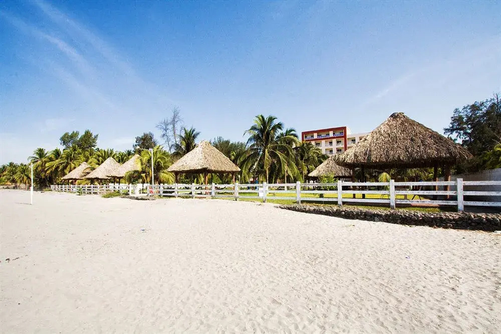 Hotel Bahia Dorada