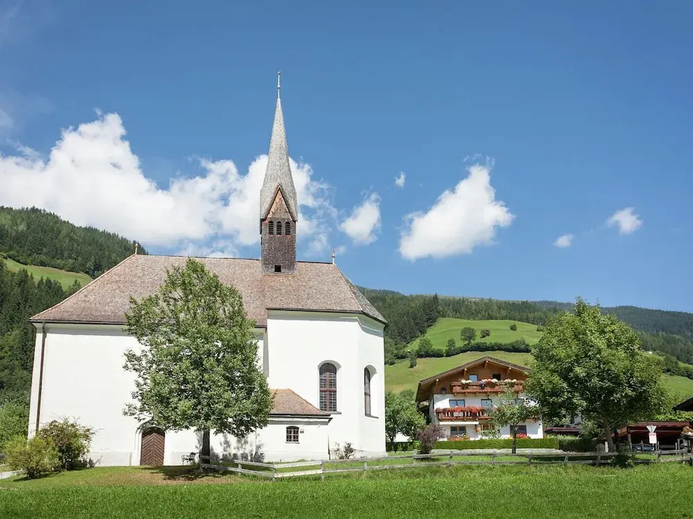 Cozy Apartment in Bramberg am Wildkogel With Balcony