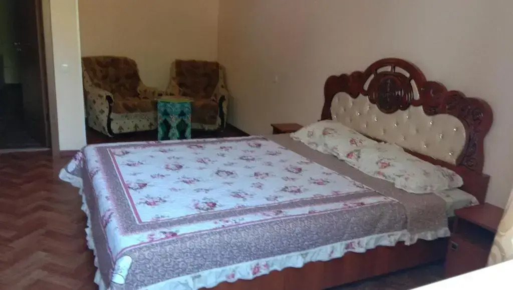 Hostel Sharq 21