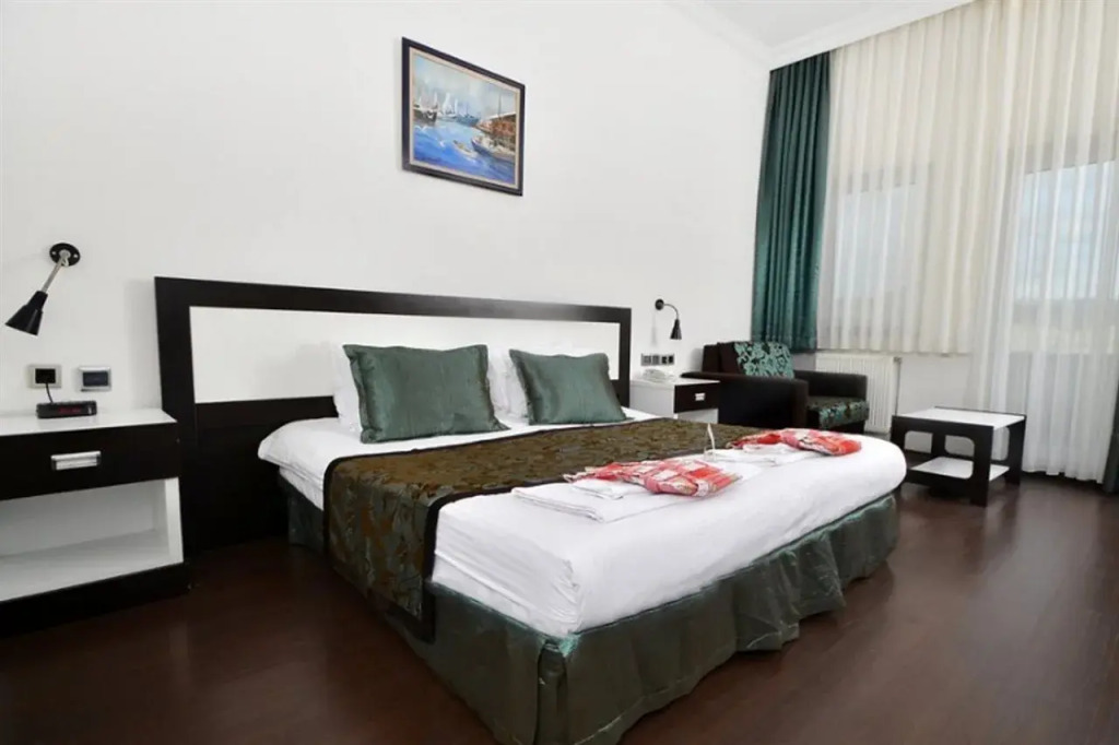 Doc'S Hotel Thermal Clinic