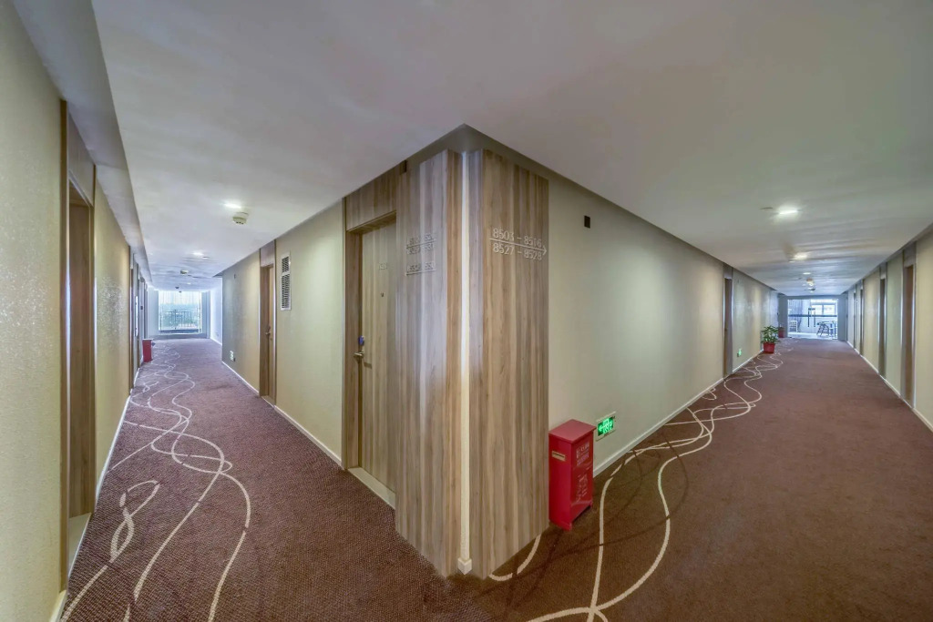 Hanting Premium Hotel Wuhan Haichang Polar Ocean World
