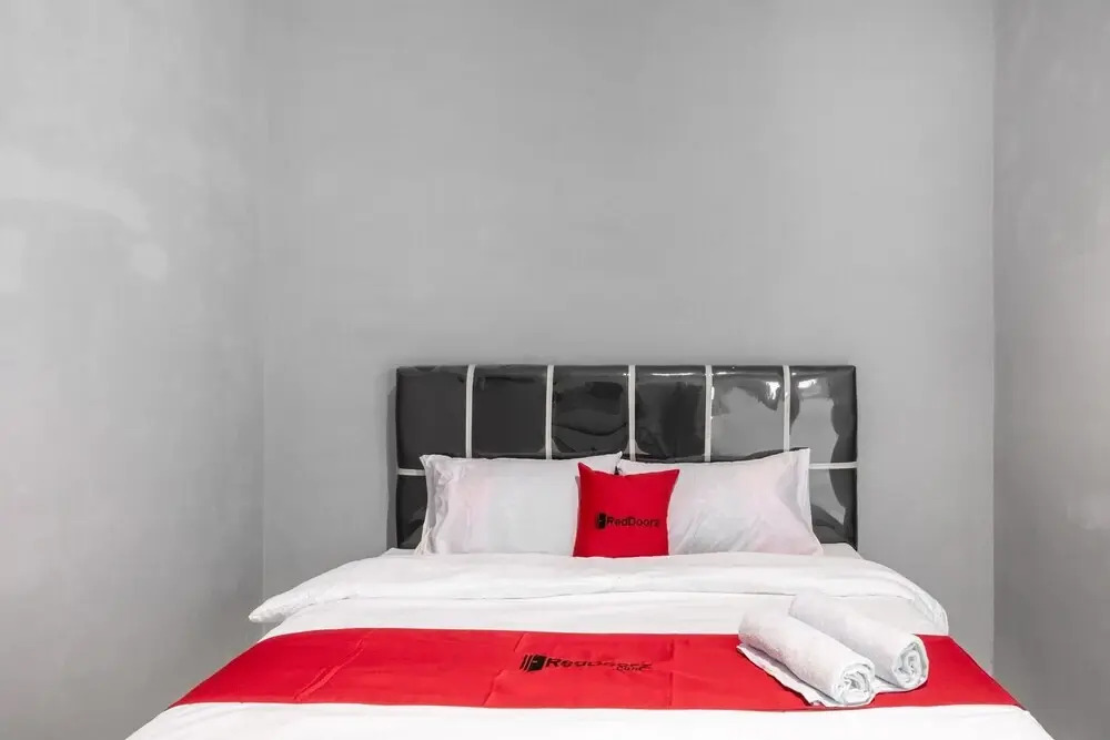 Pondok Kelapa Homestay by RedDoorz