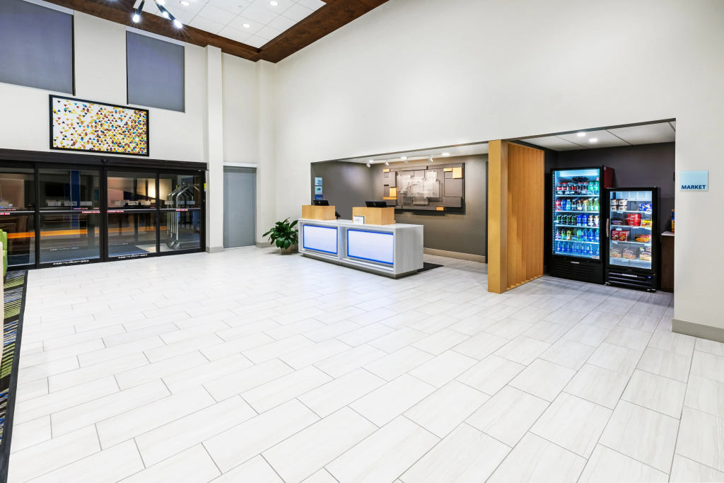 Holiday Inn Express & Suites Sulphur - Lake Charles by IHG