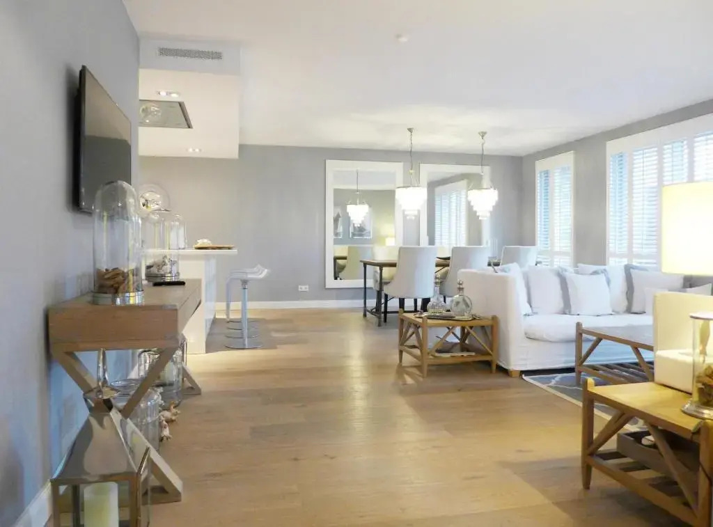 Bomhoffstr. 17, W21, Penthouse, 2OG