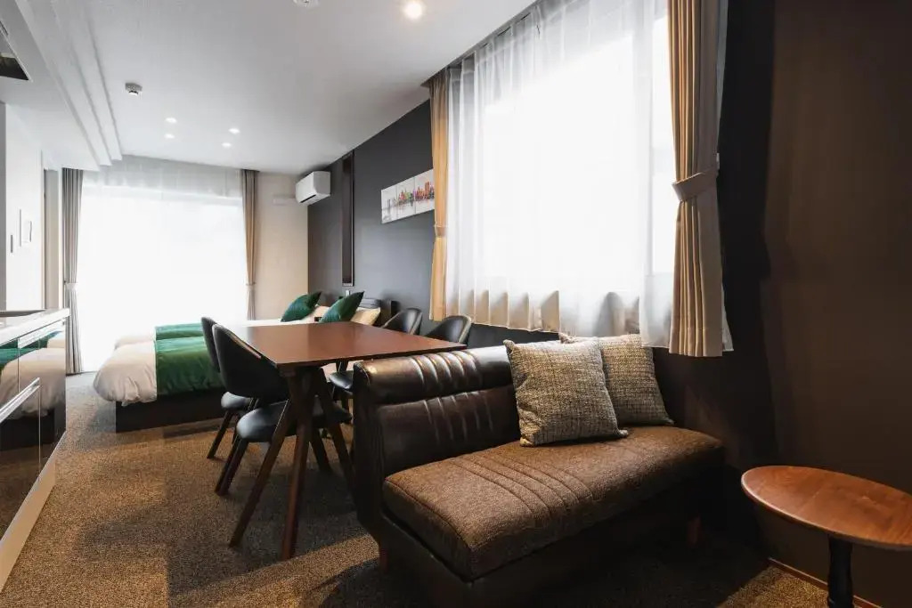 Grand Base Tenjin