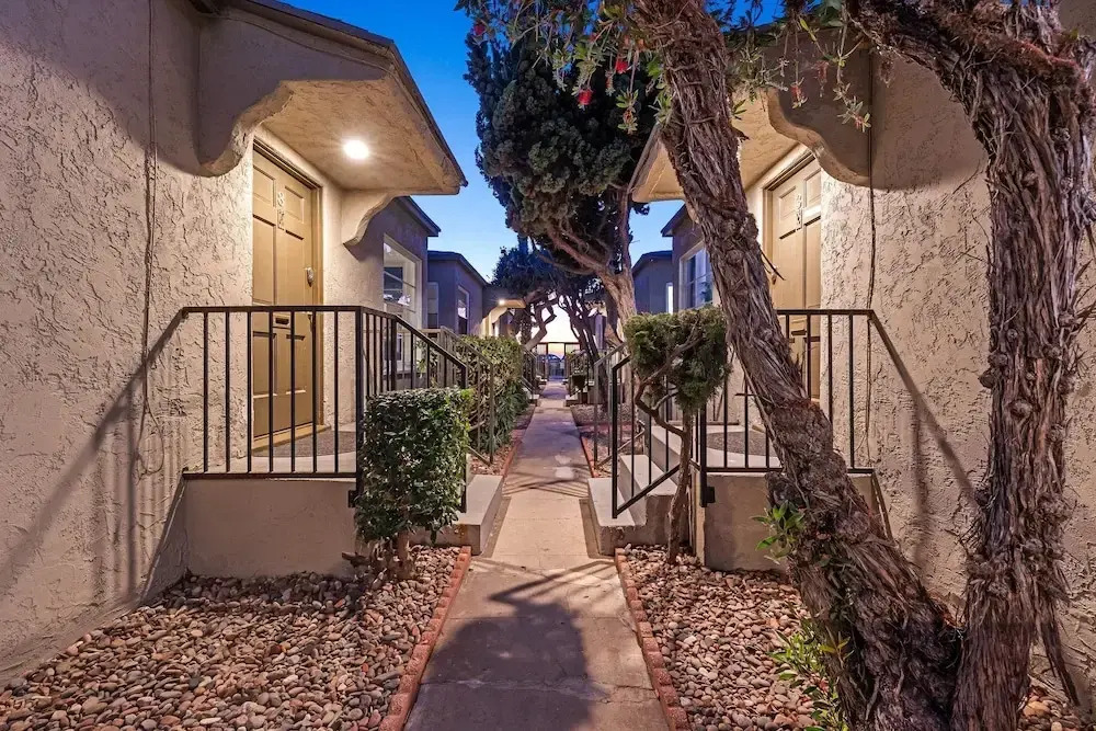 Ocean Blvd Apt 6 by Avantstay On Pacific Beach